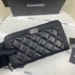 Chanel Boy Long Zipped Wallet Black 19.4Cm - Image 4