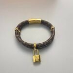 Louis Vuitton Keep It Twice Bracelet M8109E - Image 6