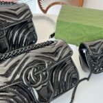 Gucci GG Marmont Patent Super Mini Bag Black 17Cm 476433 AACDE 1000 - Image 3