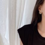 Louis Vuitton Louise By Night Earrings Gold M00757 - Image 5