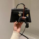 Hermes Kelly Mini Handbag Matte Alligator Black 20cm - Image 6